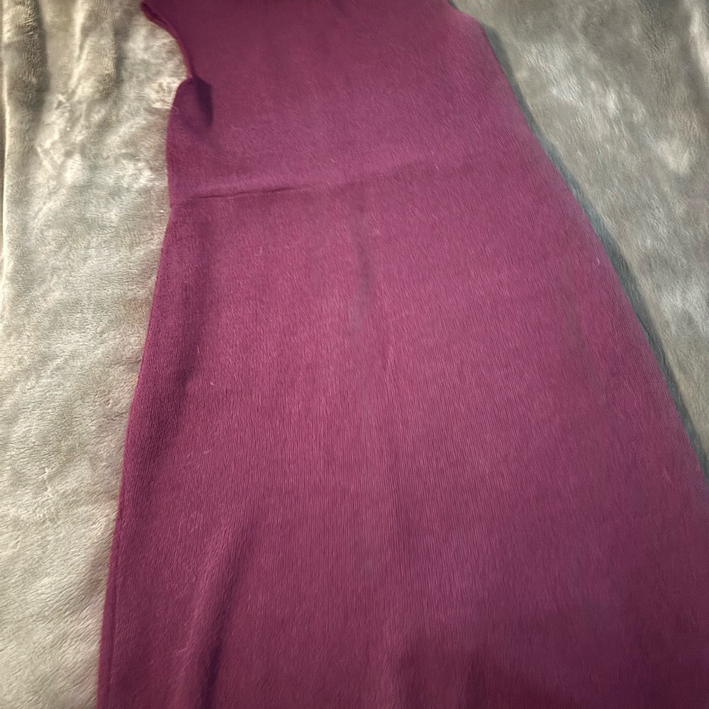 St. John Collection Red Midi Dress with Timeless Elegance